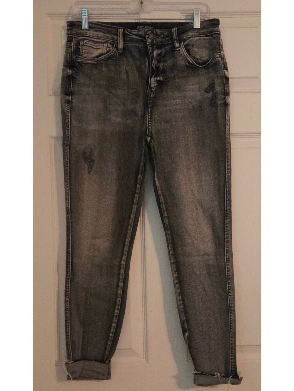 Judy Blue Women's Gray Distressed Skinny Jeans Size 11/30